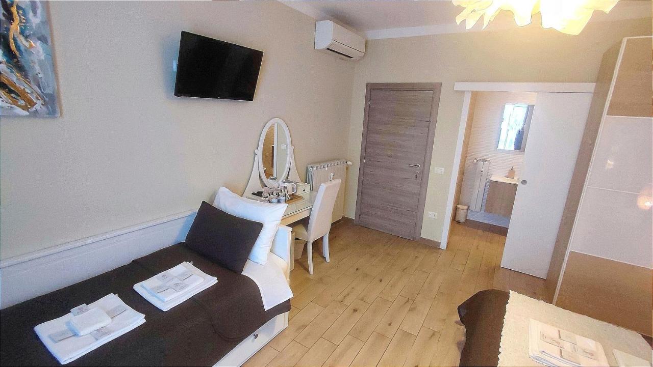Pisa City Lodge Eksteriør bilde