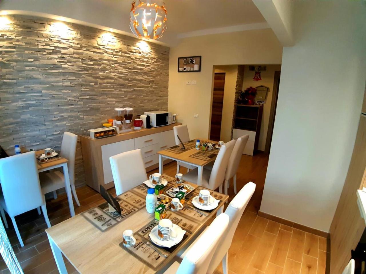 Pisa City Lodge Eksteriør bilde